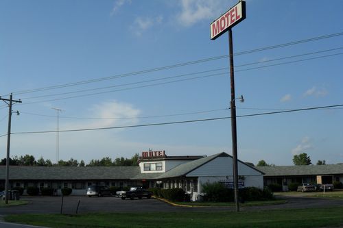 Rochester Motel Exterior photo